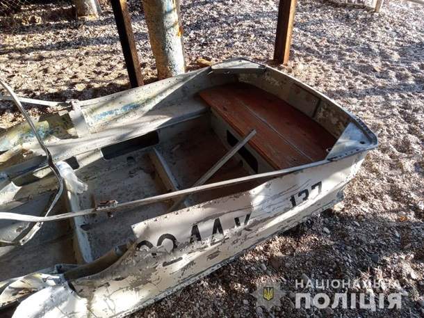 Яхта раздавила лодку под Одессой: двое пострадавших