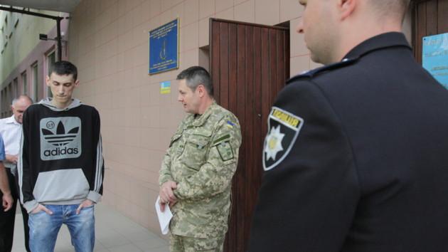 В столице стартует осенний призыв