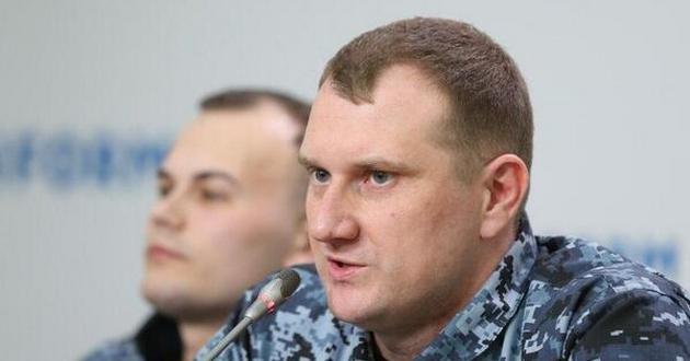 "Давили" психологи и адвокаты: освобожденный моряк рассказал о российском плене