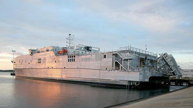 США прислали в Одессу новейший военный корабль