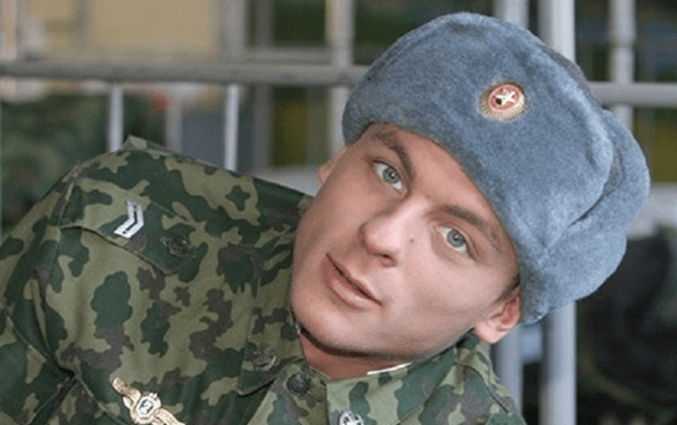 Как сложилась судьба Михаила Медведева из сериала «Солдаты»