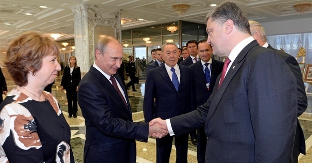 Эксперт: "Минские соглашения" придумал не Путин, а Порошенко