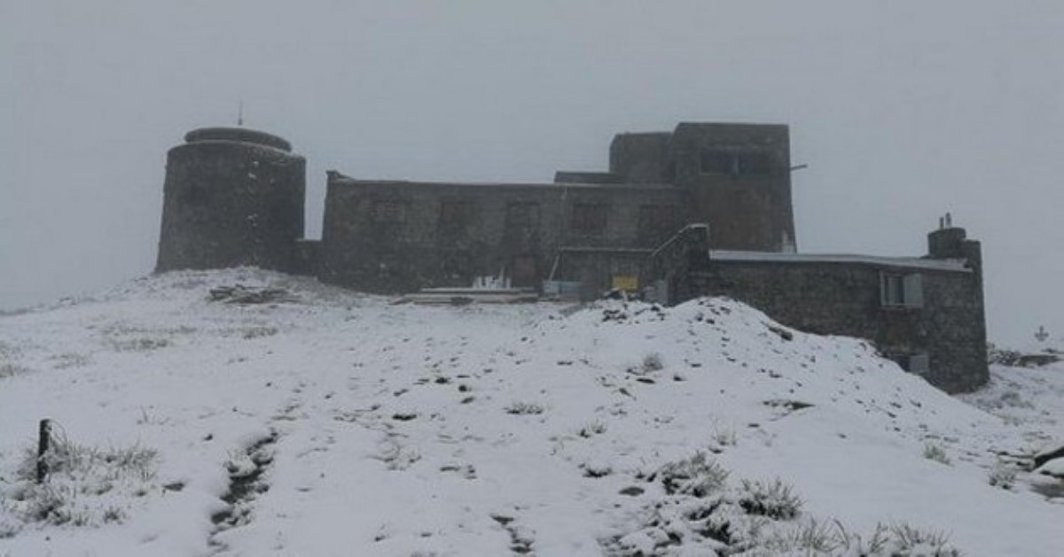 В Украине выпал снег, температура - минус 3