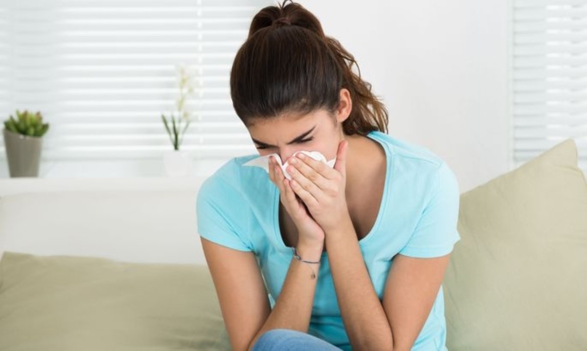 Как не заразить семью простудой, если заболел сам: совет от медика