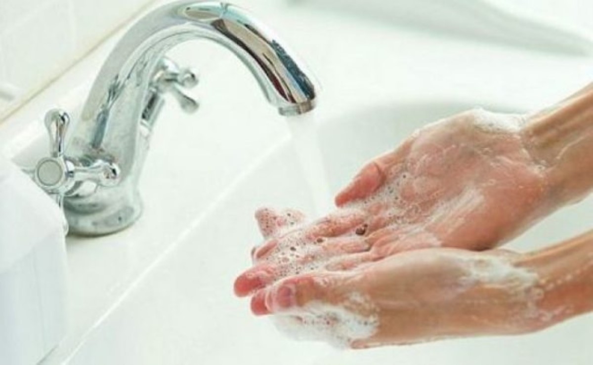 Мойте руки правильно: 12 фактов, которые вас удивят