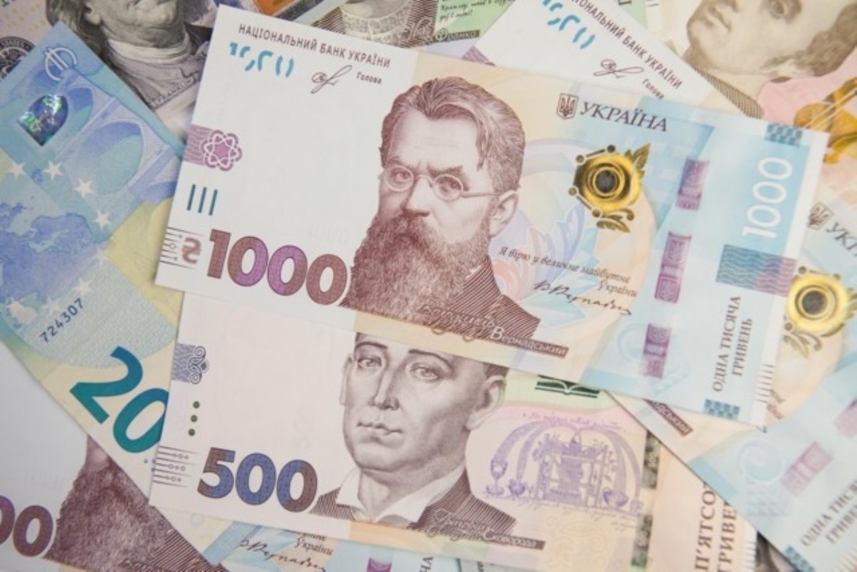 В Украине ввели в оборот банкноту номиналом 1000 гривен