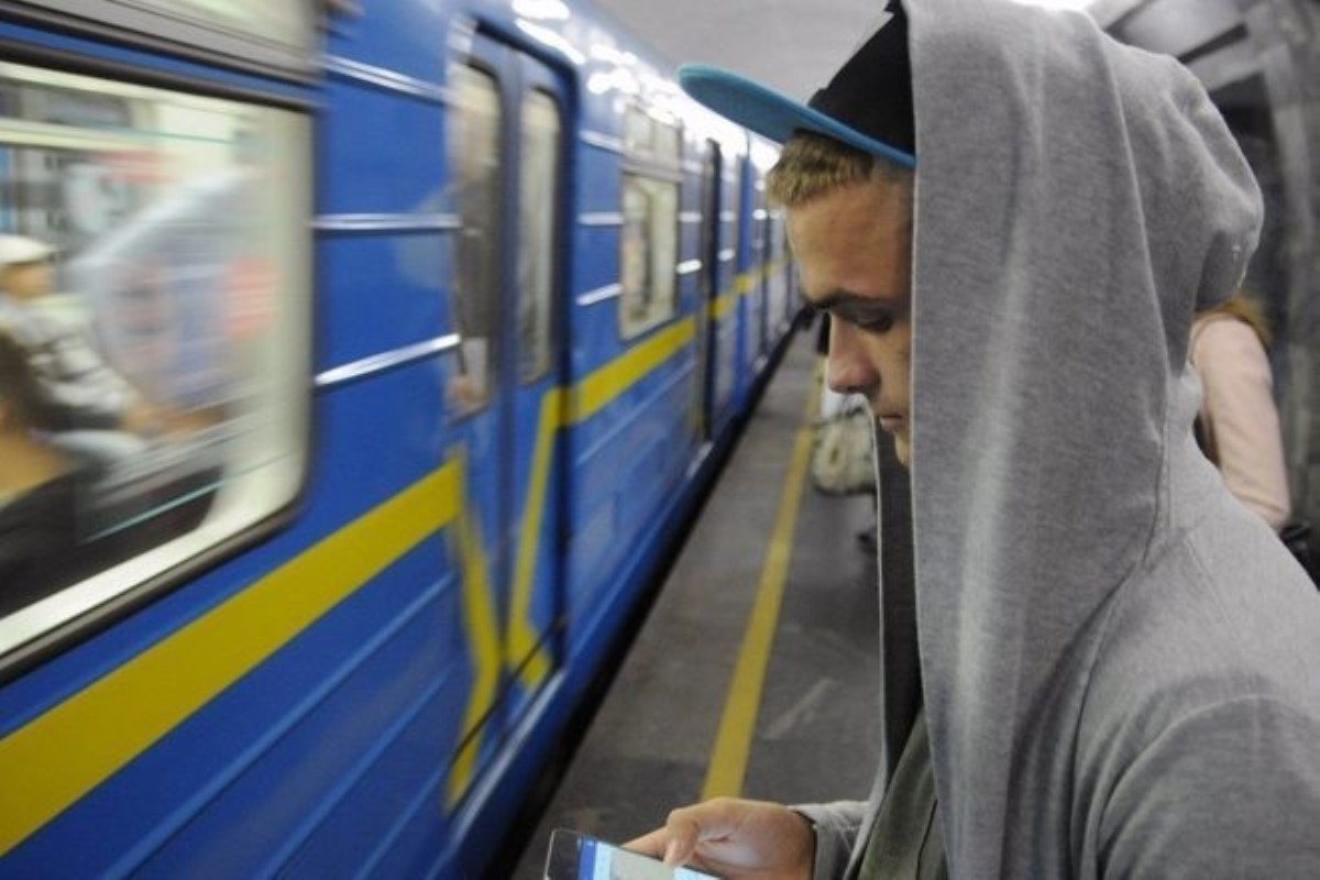 4G-связь в киевском метро: почему запуск откладывается