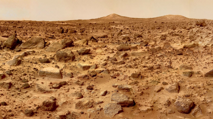Ученые сделали громкое заявление про Марс и Луну