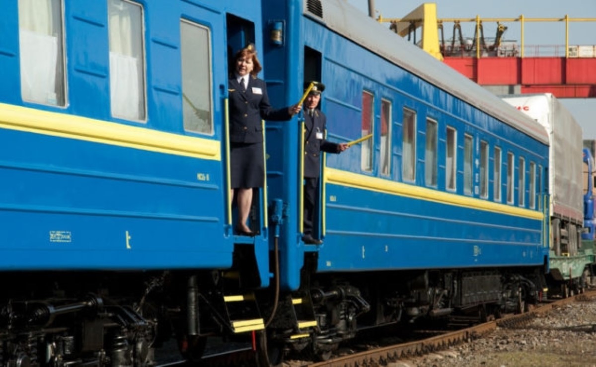 "Шедевральная" Укрзализныця: новшество в поезде вызывает истерику