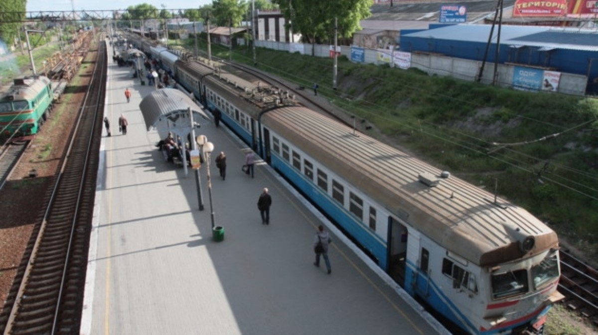 В Киеве из-за вандалов отменили несколько рейсов городской электрички