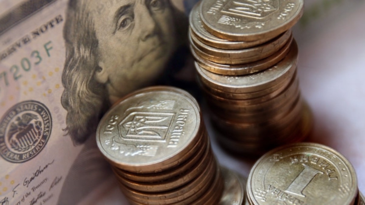 Доллар и евро в Украине продолжают обесцениваться