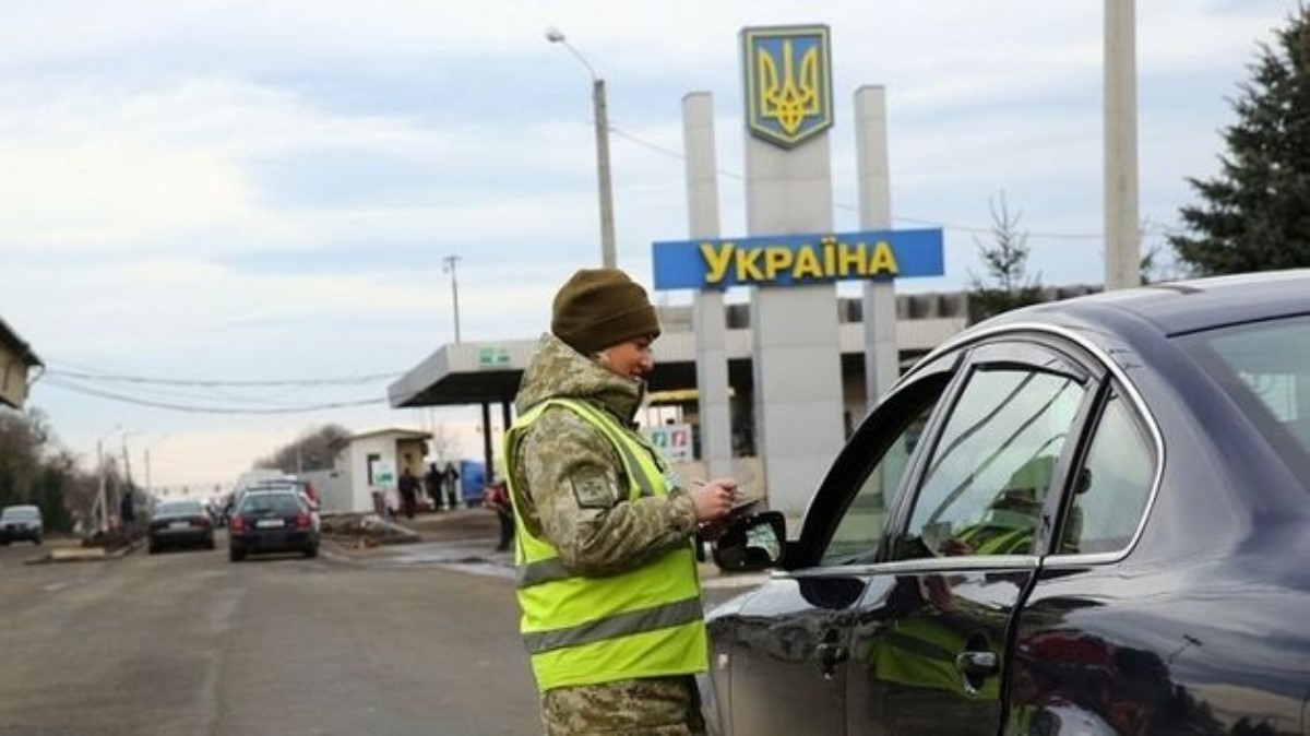 На украинской границе совершено нападение на военных, кадры ЧП
