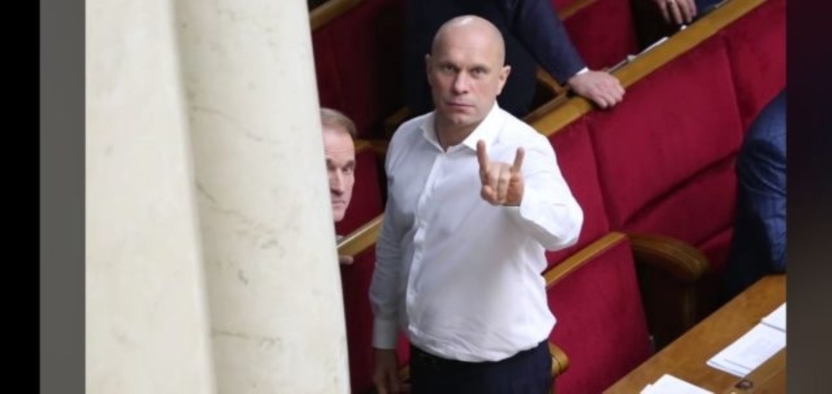 Панч от спикера: Разумков резко осадил Киву в Раде