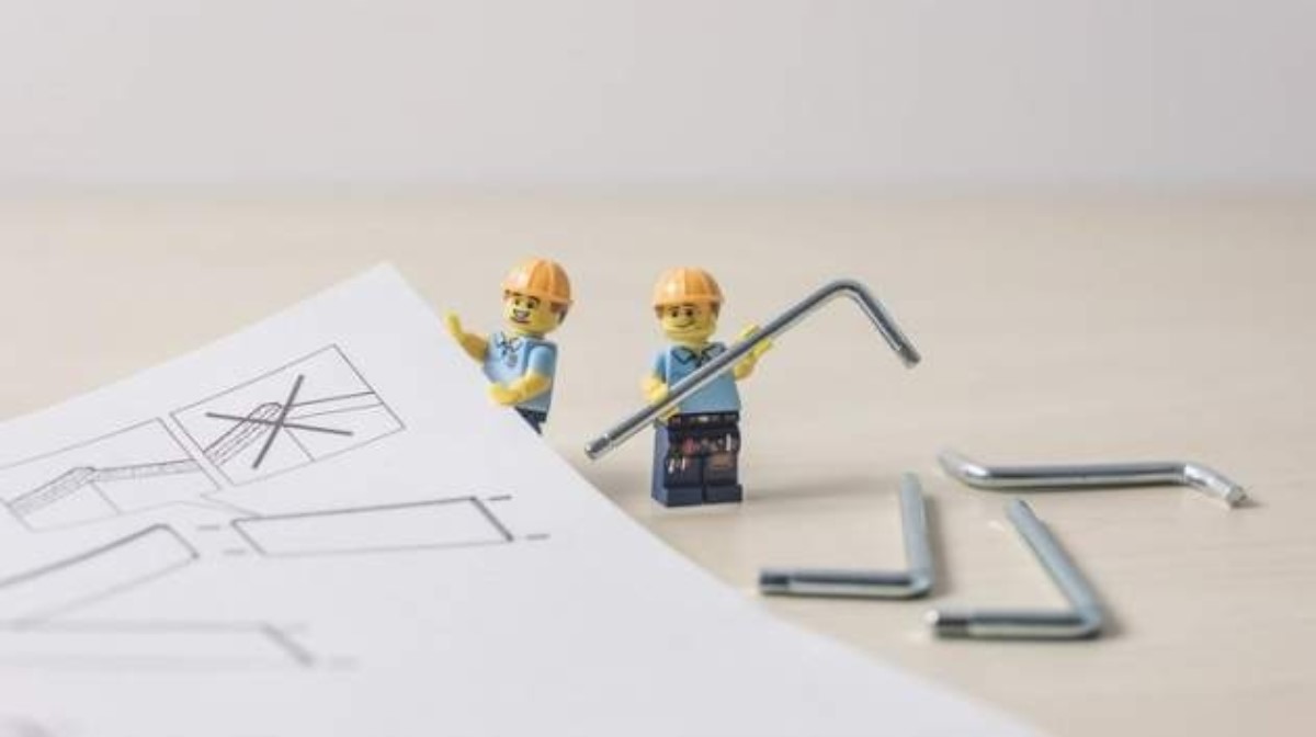 На какую работу украинцу легче всего устроиться за границей?