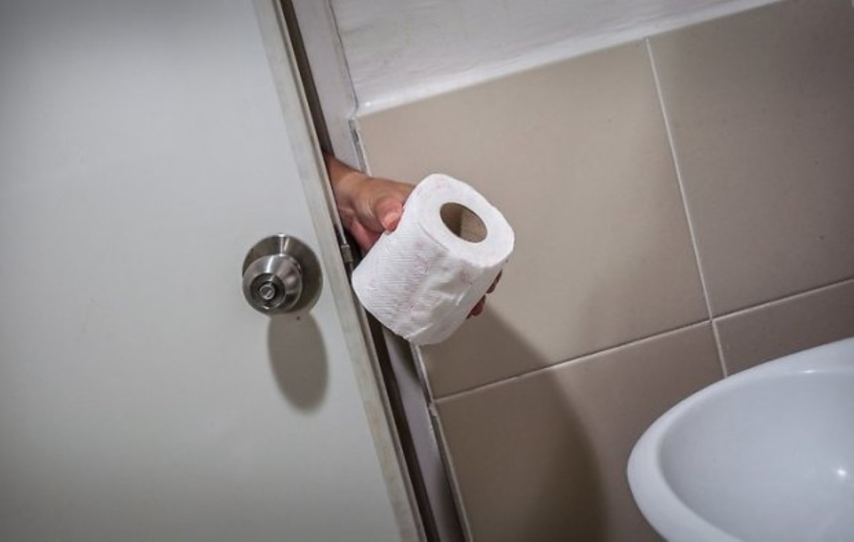 В Киевской области детям не разрешают пользоваться в школе туалетной бумагой