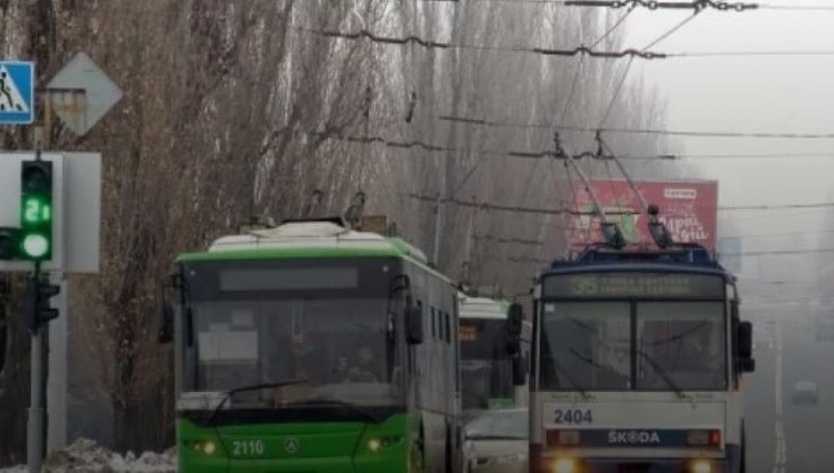 Харьковский кондуктор удивила пассажиров, «уединившись» с водителем