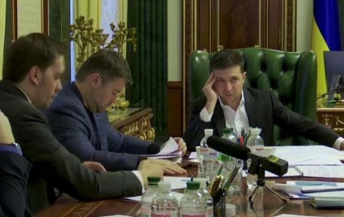 Коммуналку не снизят: Зеленского предупредил о проблемах