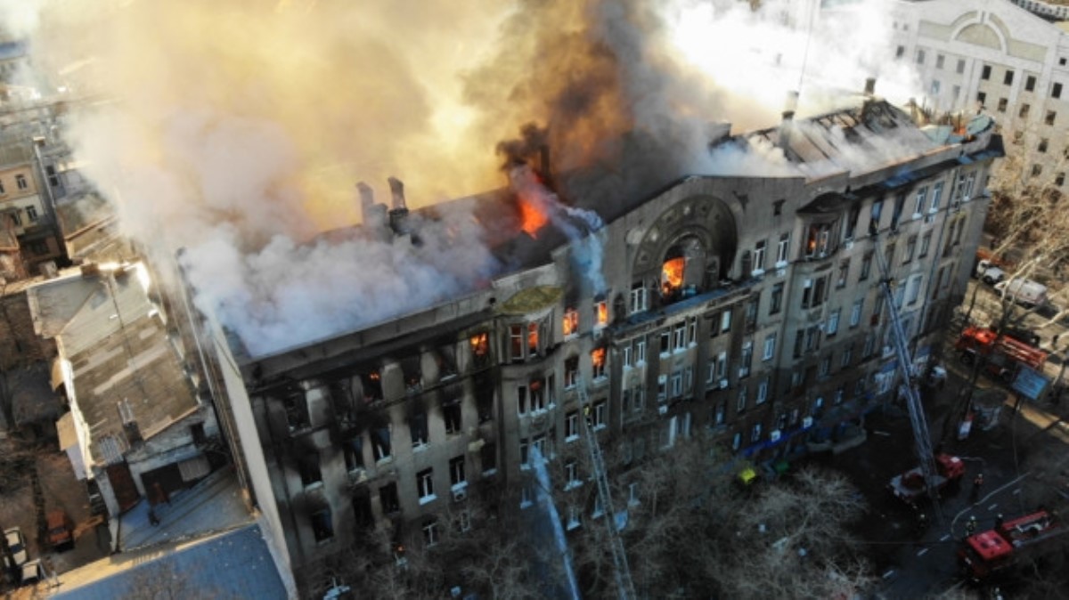 Пожар в одесском колледже: 14 человек считаются пропавшими без вести