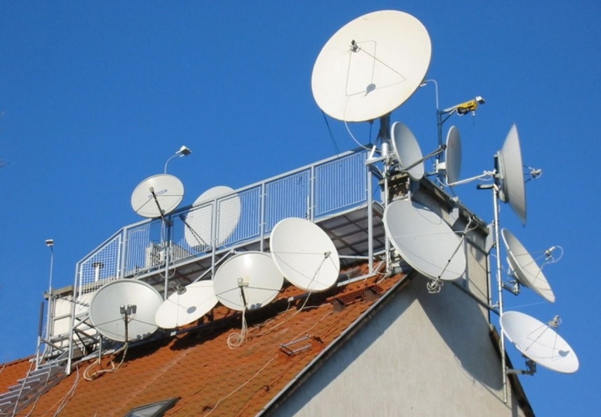 Украинцам предлагают бесплатный спутниковый интернет
