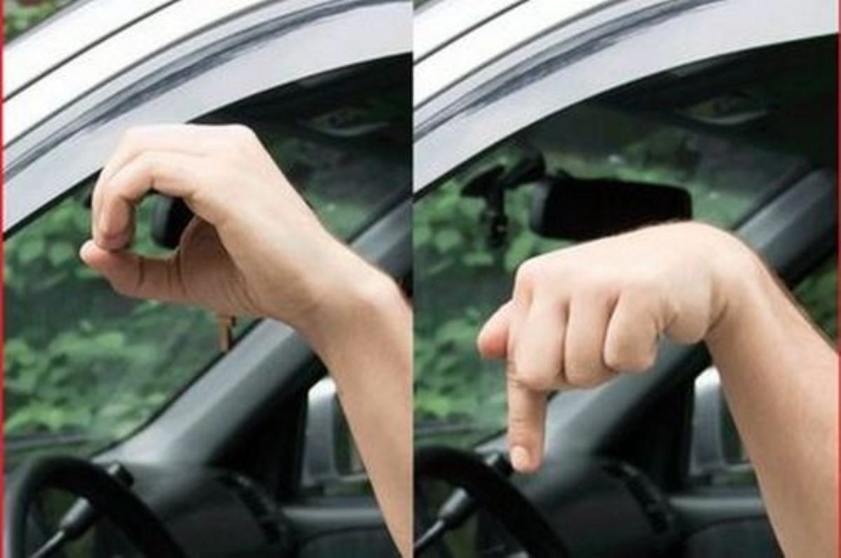 Круг рукой и указательный палец вниз: что хочет сказать вам водитель