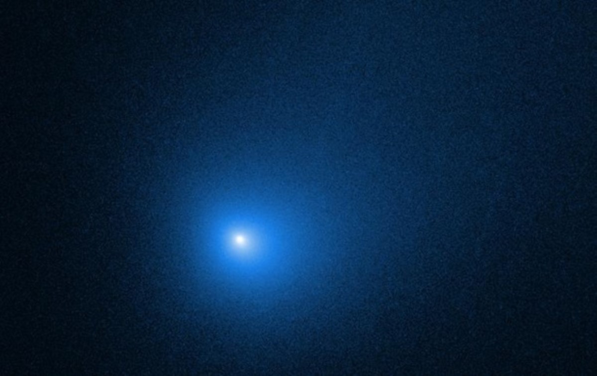 "Посылка" из других миров: к Земле летит межзвездная комета