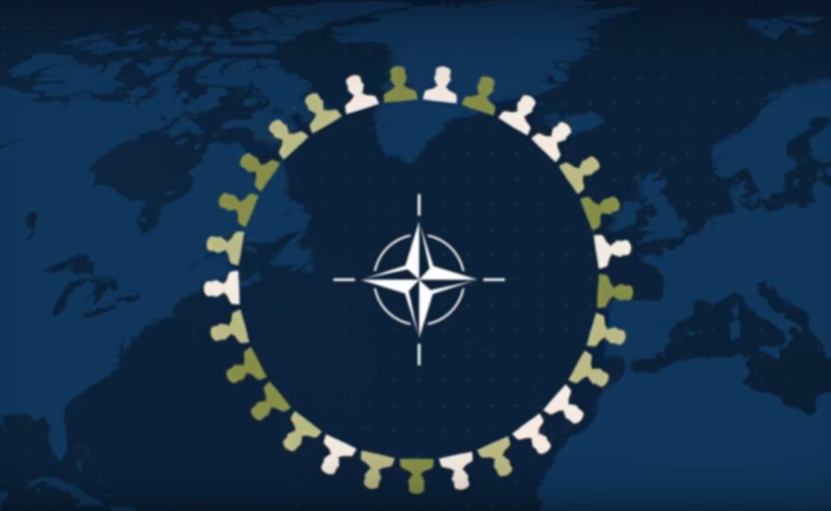 Более половины граждан ждут вступления Украины в НАТО