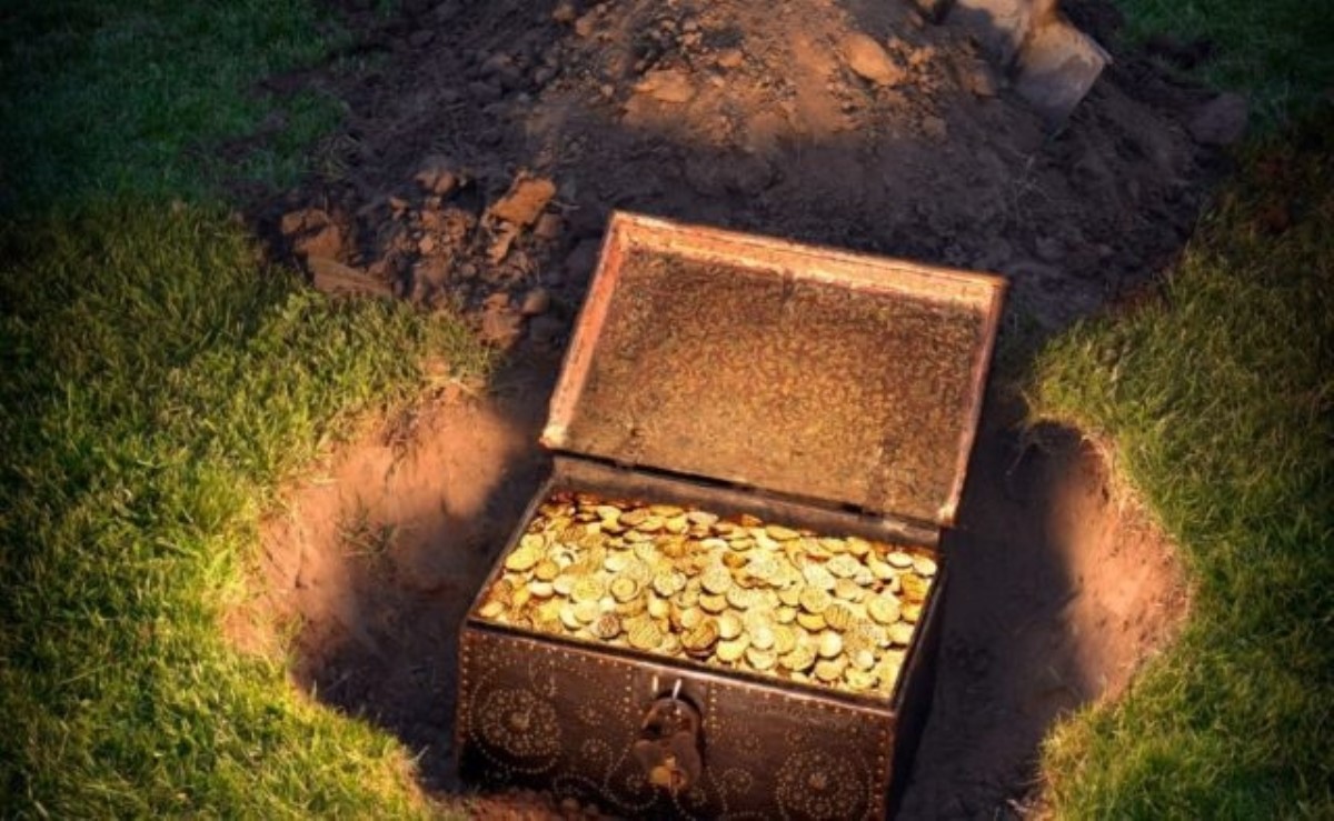 Полмиллиона долларов в подвале: в Польше обнаружили богатый клад