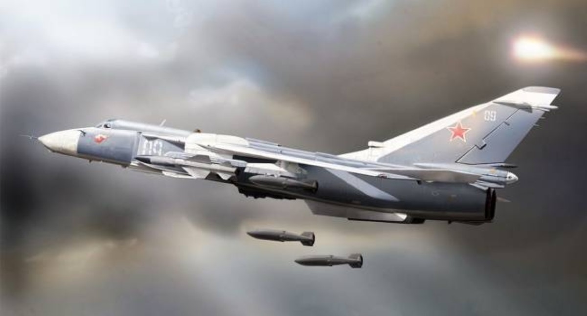 Боевая авиация России «атаковала» эсминец США, идущий в Одессу
