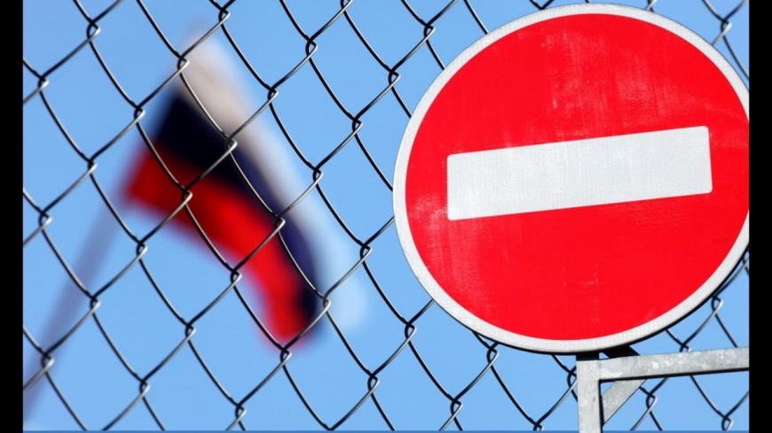 Порошенко призвал ужесточить санкции против РФ