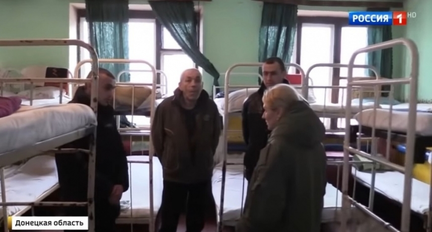 По росТВ показали боевичку и украинских пленных