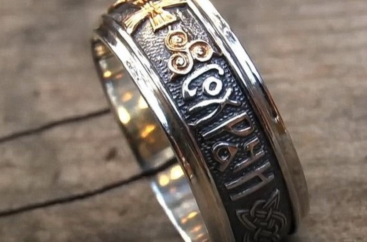 На каком пальце надо носить кольцо «Спаси и Сохрани»