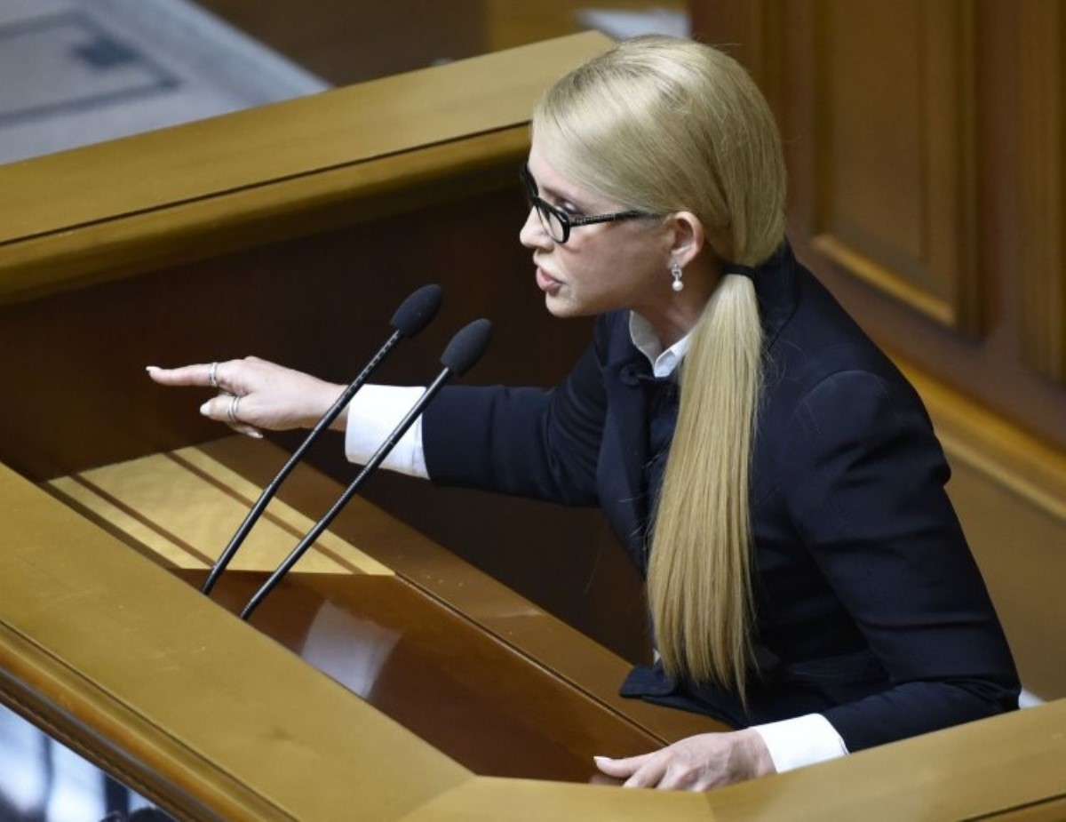 Тимошенко призвала бойкотировать важный для власти закон