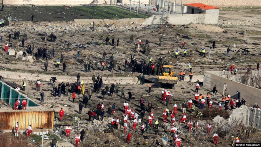 Иранские власти "зачистили" место падения лайнера МАУ