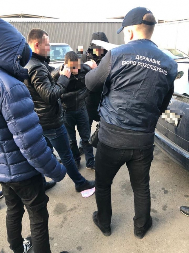 Стали известны свежие расценки на взятки в Киеве