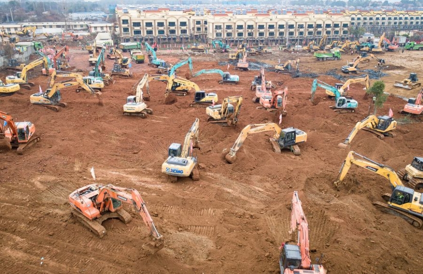 Китайцы показали, как надо работать: строительство больниц в Ухане
