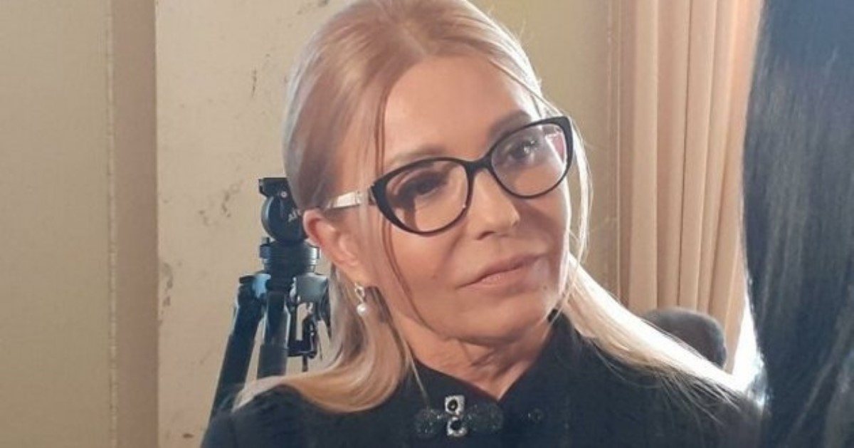 Тимошенко пришла в Раду с «новым лицом»: «слуга народа» не сдержался