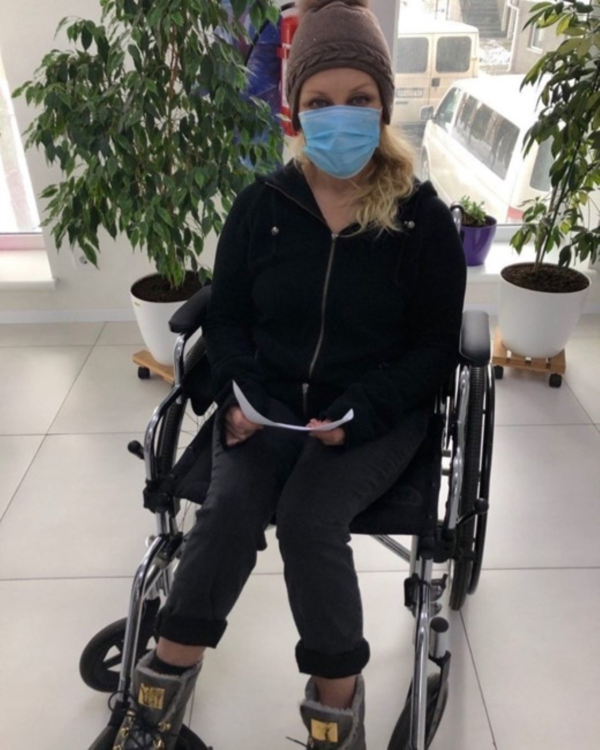 Таисия Повалий оказалась в инвалидной коляске
