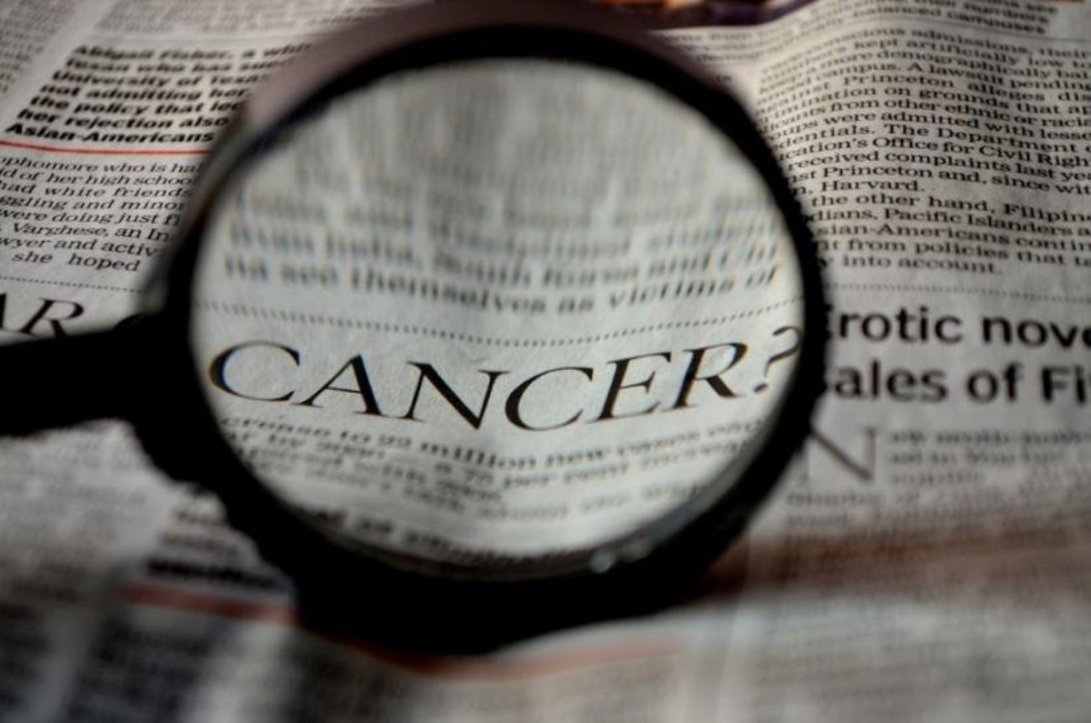 Рак можно выявить по лицу: на что обратить особое внимание