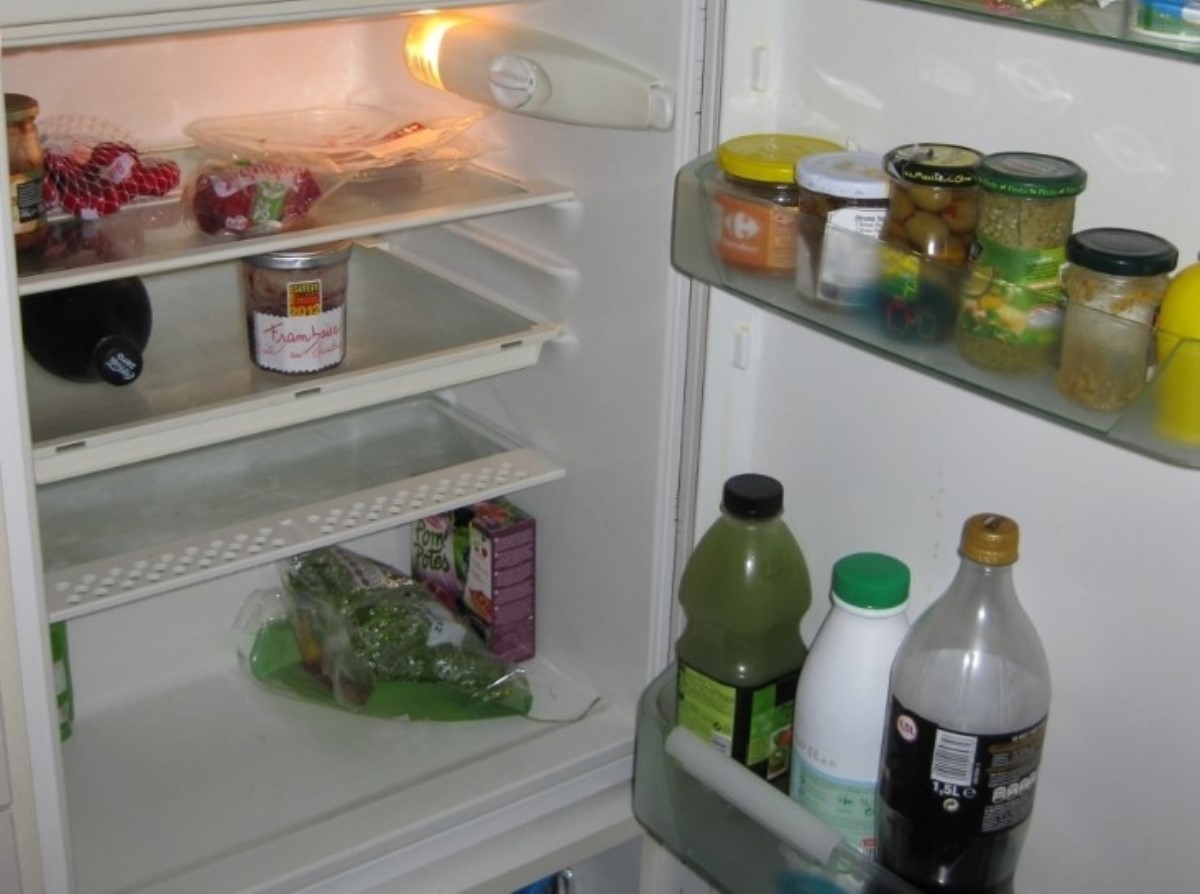 Как увеличить пространство в холодильнике в два раза