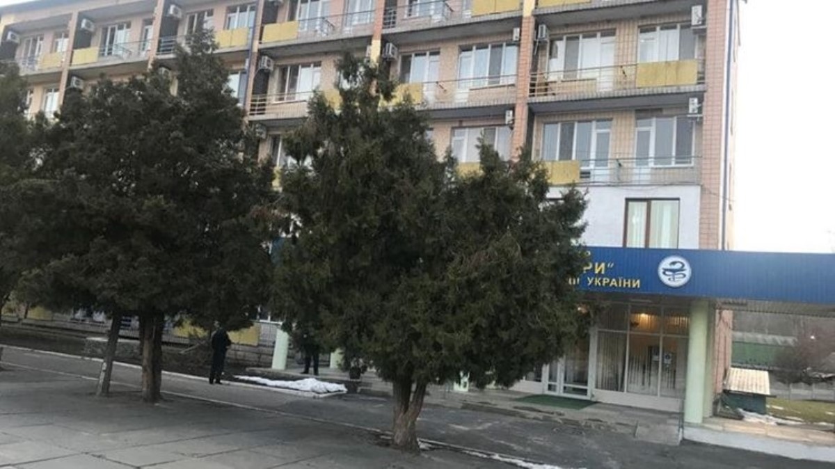 Из санатория в Новых Санжарах вывезли всех пациентов