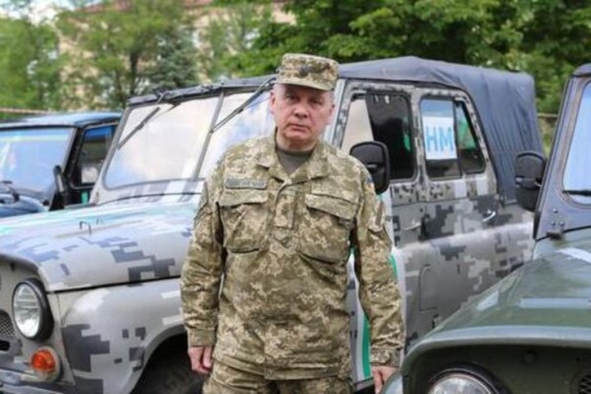СМИ: Зеленский будет менять министра обороны