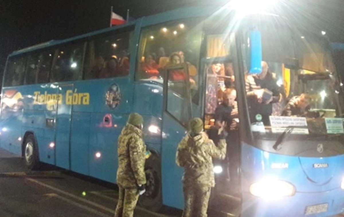 За сутки в Украину вернулось 50 тысяч человек