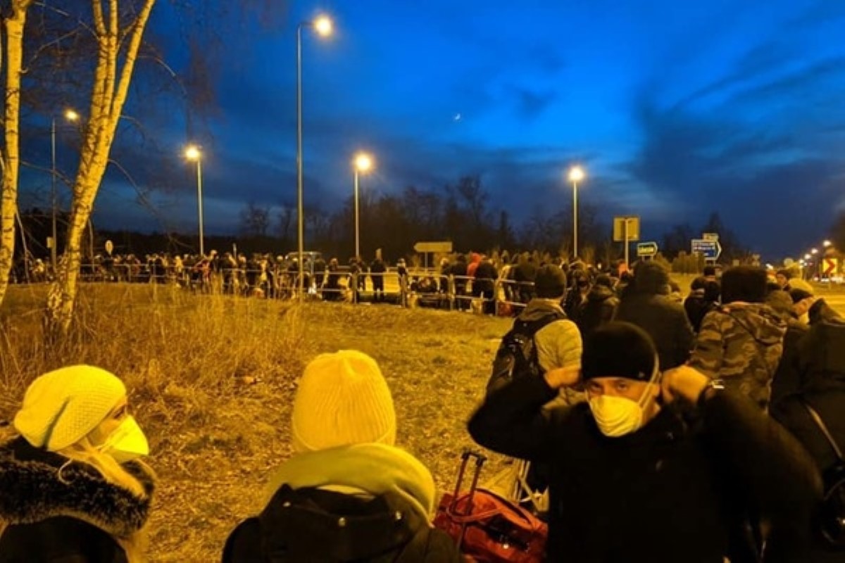 Украинскую границу штурмуют тысячи заробитчан: образовались огромные очереди