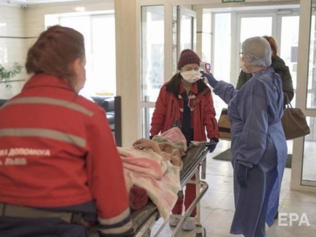 Бывший санврач Украины: пик заболеваемости будет через две-три недели