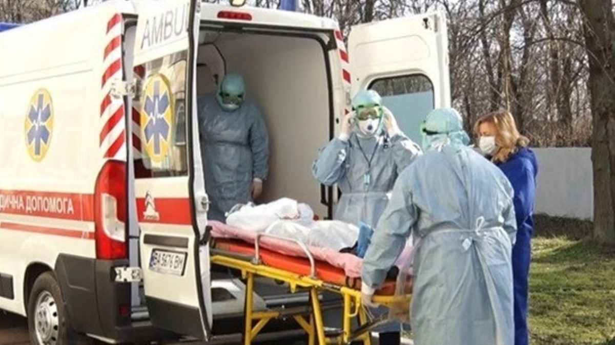Коронавирус в Украине: в Минздраве отказались от госпитализации всех больных