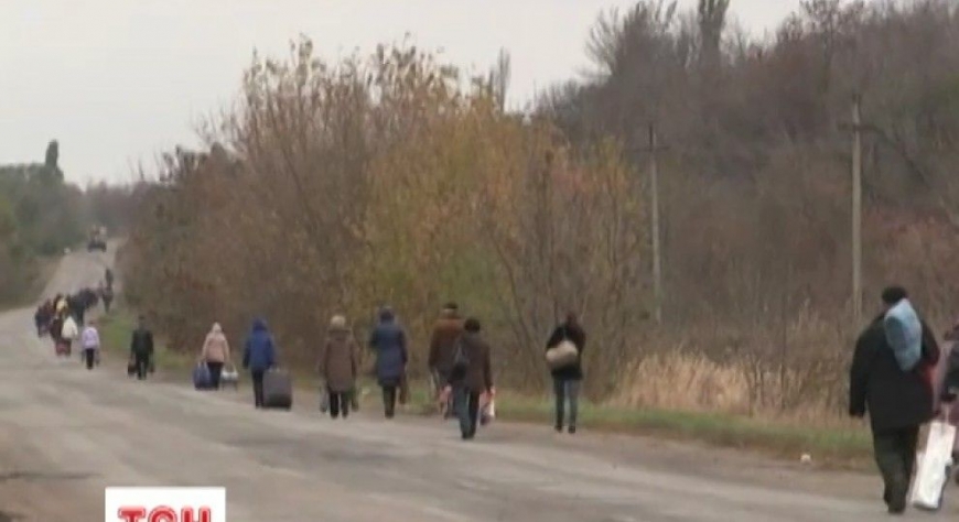Пункты пропуска на Донбассе переходят на новый график работы