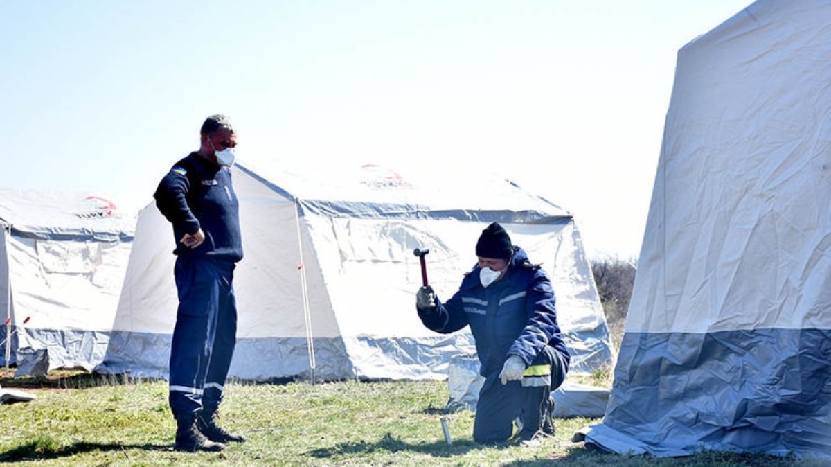 65 палаток в поле: в Украине подготовили места для обсервации