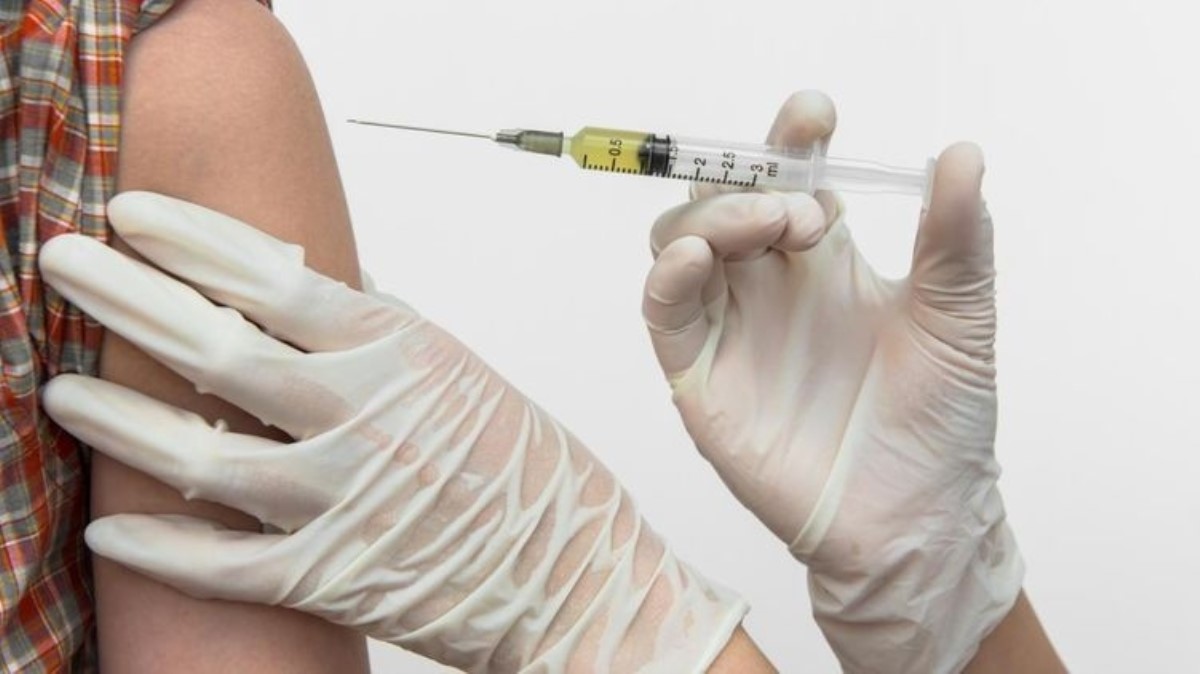 Исследователи убедились, что вакцинация БЦЖ почти в 6 раз снижает уровень смертности от COVID-19
