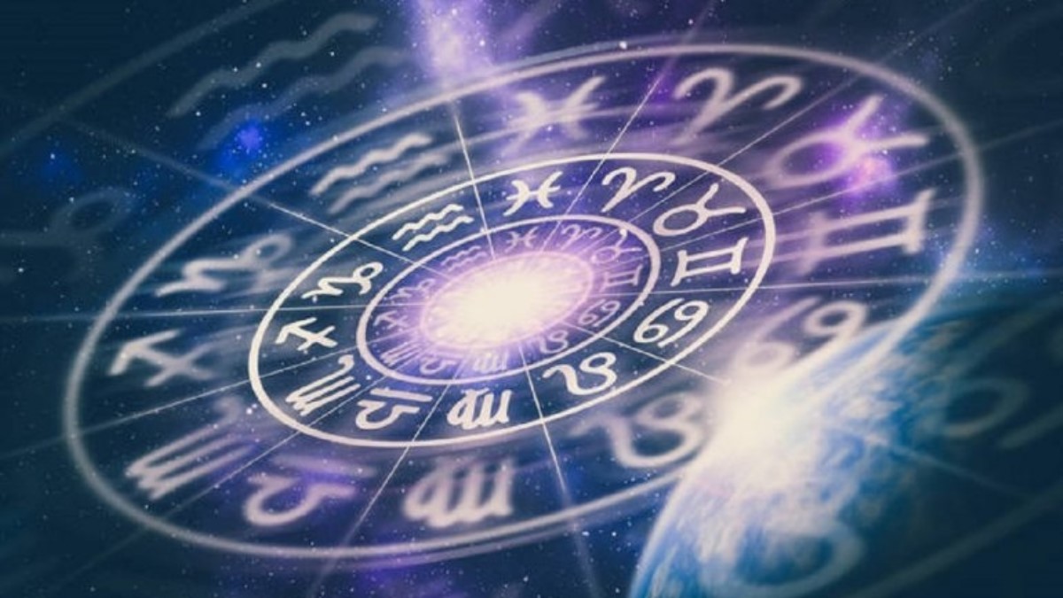 Астрологи рассказали, насколько богатыми знаки зодиака будут в мае