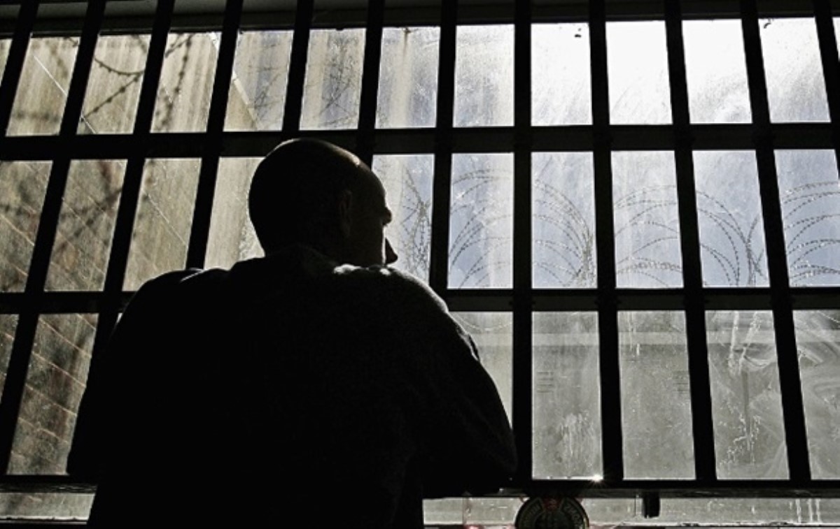 Правительство предлагает провести массовую амнистию заключенных из-за коронавируса